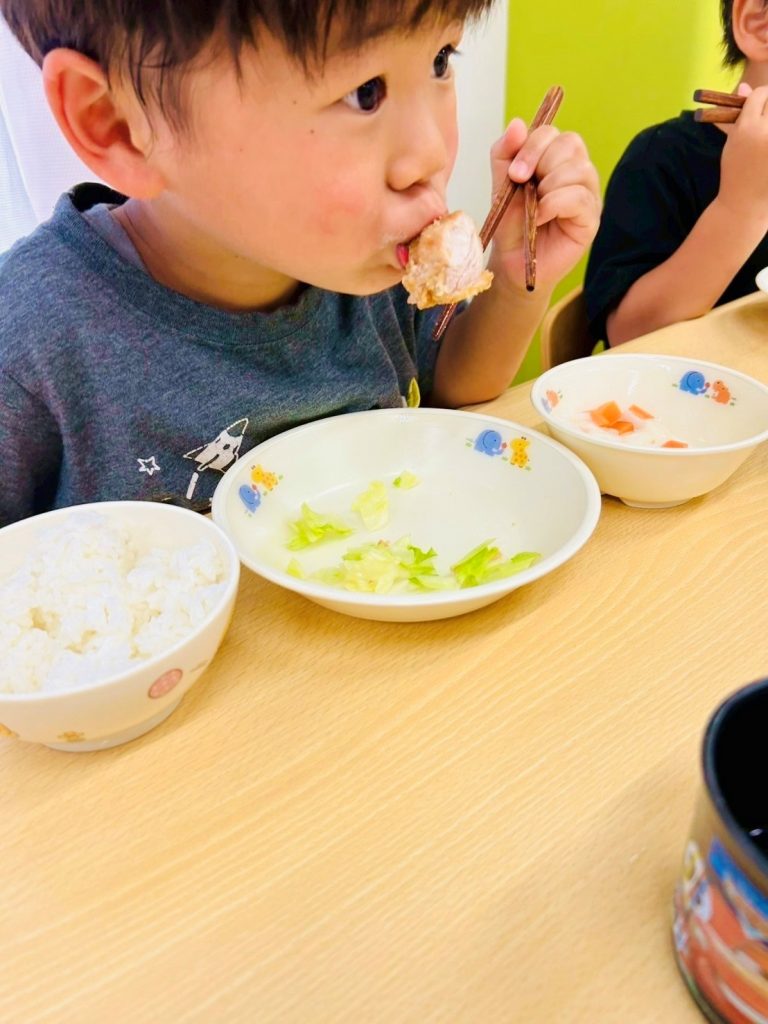 ぽんぽん保育園,給食,沼津市,清水町,静岡市,清水区,御殿場市,裾野市